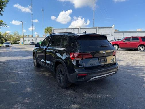 2024 Volkswagen Taos 1.5T S