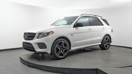 designo Diamond White Metallic 2018 Mercedes-Benz AMG GLE 43 Base 4MATIC