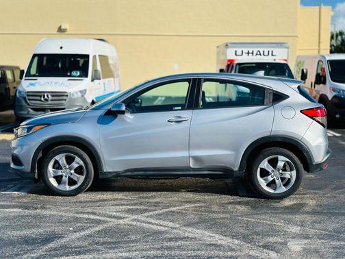 2021 Honda HR-V LX