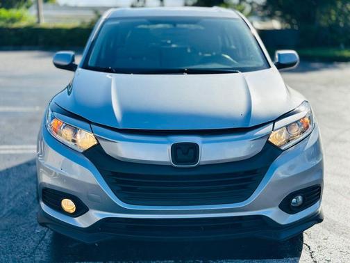 2021 Honda HR-V LX