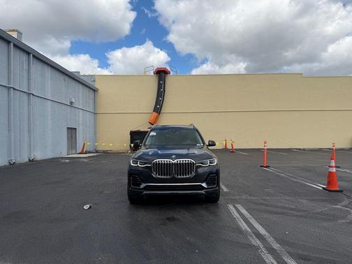 2019 BMW X7 xDrive40i
