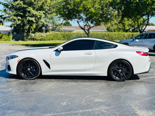 2022 BMW M850 i xDrive