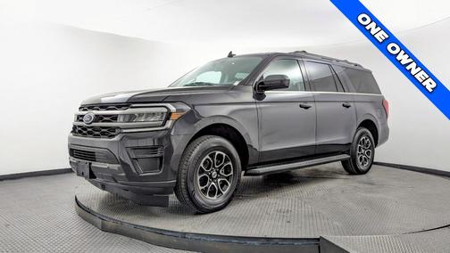 Dark Matter Gray Metallic 2024 Ford Expedition Max XLT