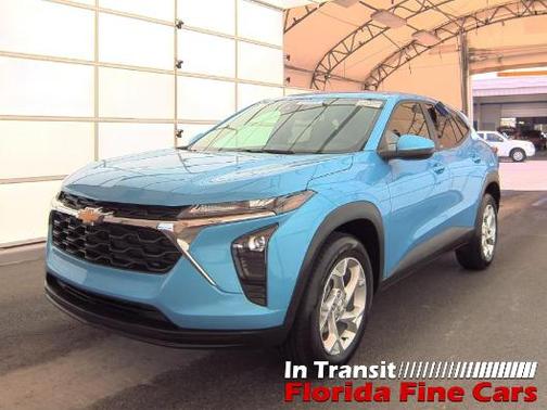 2025 Chevrolet Trax LS