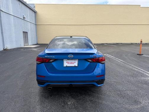 2t Blu Blk Roof 2024 Nissan Sentra SR