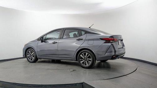 Gun Metallic 2024 Nissan Versa S