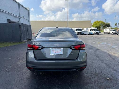 Gun Metallic 2024 Nissan Versa S