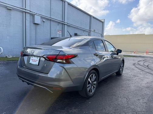 Gun Metallic 2024 Nissan Versa S