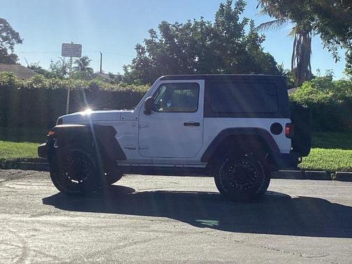 2019 Jeep Wrangler Sport