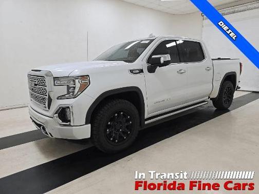 White Frost Tri-Coat 2021 GMC Sierra 1500 Denali