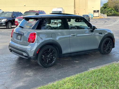 2022 MINI Hardtop Oxford Edition