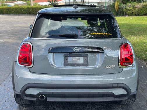 2022 MINI Hardtop Oxford Edition