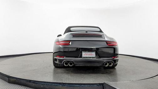 2017 Porsche 911 Carrera