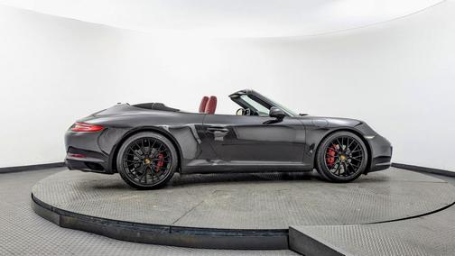 2017 Porsche 911 Carrera