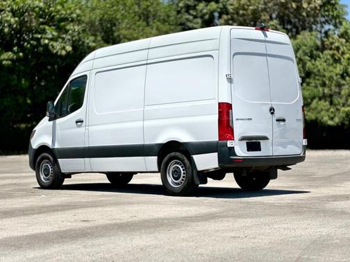 2022 Mercedes-Benz Sprinter 2500 ROOF