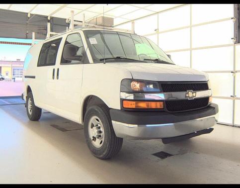 Summit White 2015 Chevrolet Express 3500 Work Van