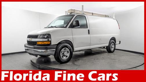 Summit White 2015 Chevrolet Express 3500 Work Van