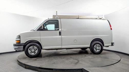 Summit White 2015 Chevrolet Express 3500 Work Van