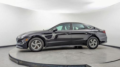 2021 Hyundai SONATA SE