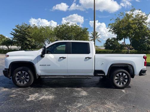 2025 Chevrolet Silverado 2500 Custom