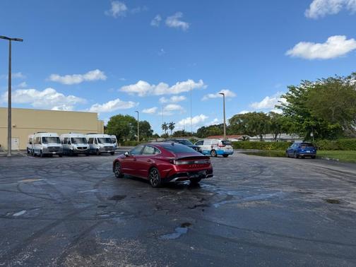 2025 Hyundai SONATA SEL