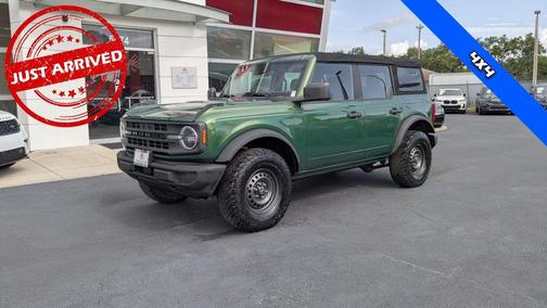 2022 Ford Bronco Base