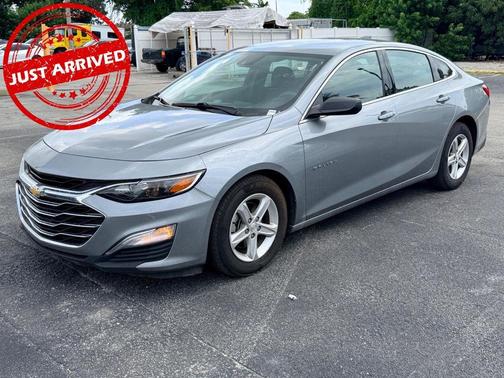 Sterling Gray Metallic 2024 Chevrolet Malibu 1LS