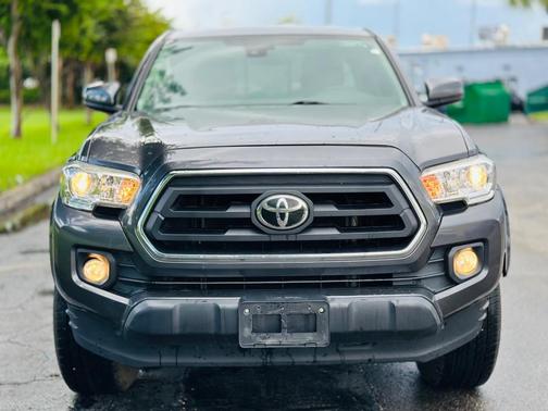2020 Toyota Tacoma SR5