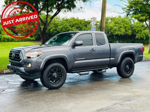 2020 Toyota Tacoma SR5