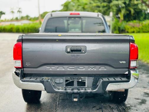 2020 Toyota Tacoma SR5