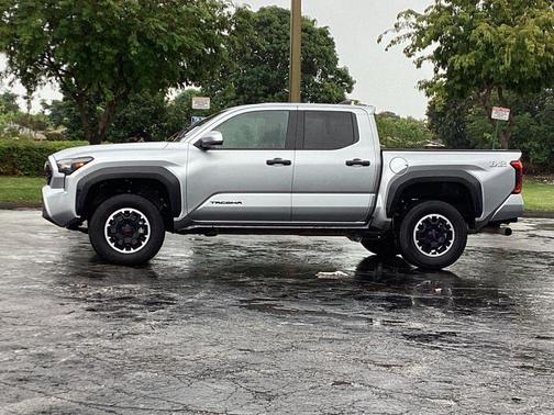 2024 Toyota Tacoma TRD Off Road