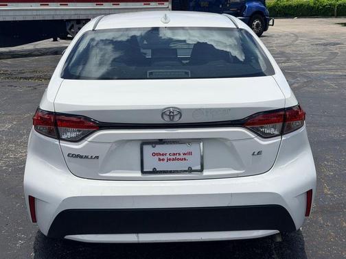 White 2022 Toyota Corolla LE