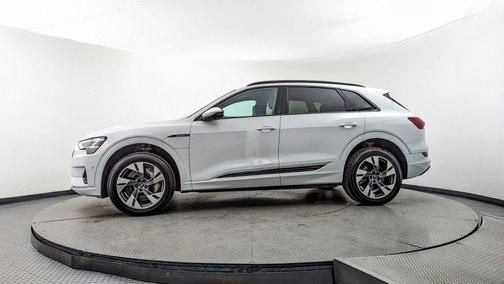 2021 Audi e-tron Premium