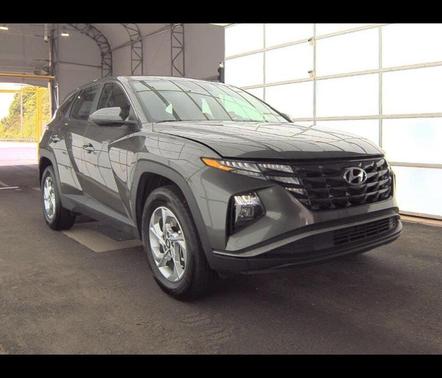 2023 Hyundai TUCSON SE