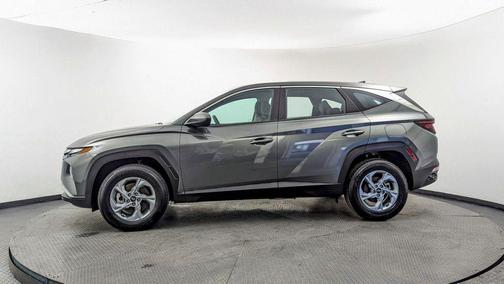 2023 Hyundai TUCSON SE