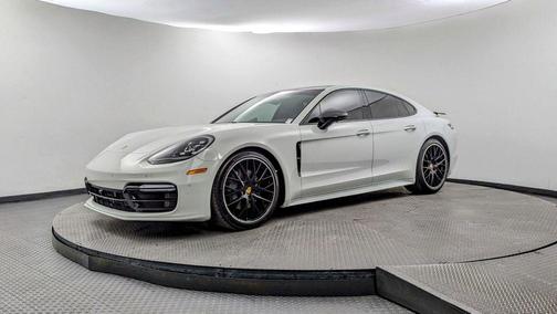 2018 Porsche Panamera 4S