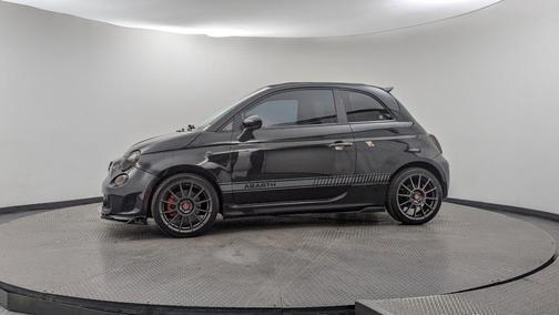 2013 FIAT 500C Abarth