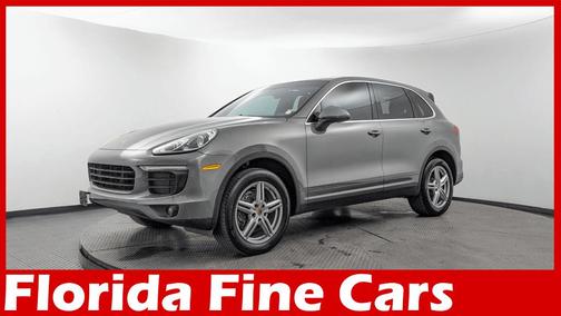 Meteor Gray Metallic 2016 Porsche Cayenne Base
