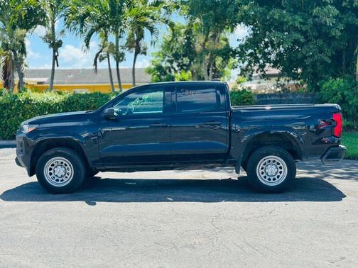 2023 Chevrolet Colorado WT