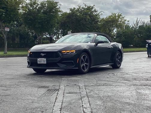 2024 Ford Mustang EcoBoost