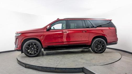 2023 Cadillac Escalade ESV Premium Luxury