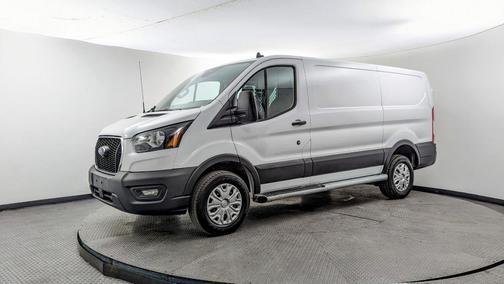 2023 Ford Transit-250 LOW ROOF 130WB