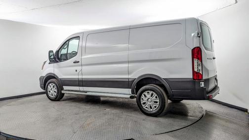 2023 Ford Transit-250 LOW ROOF 130WB