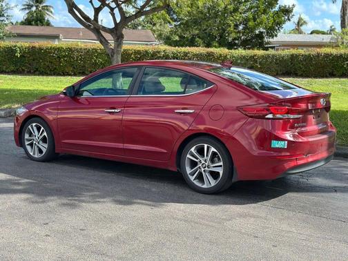 2017 Hyundai ELANTRA Limited
