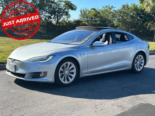 2016 Tesla Model S 90D