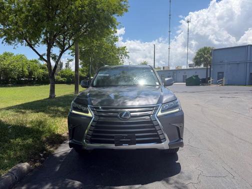 Nebula Gray Pearl 2018 Lexus LX 570