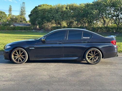 2016 BMW 550 i xDrive