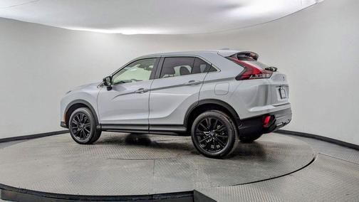 2024 Mitsubishi Eclipse Cross LE