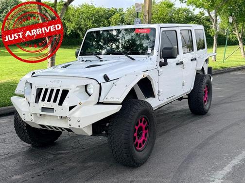 Bright White Clearcoat 2016 Jeep Wrangler Unlimited Rubicon