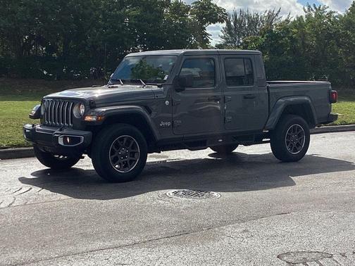 2020 Jeep Gladiator Overland